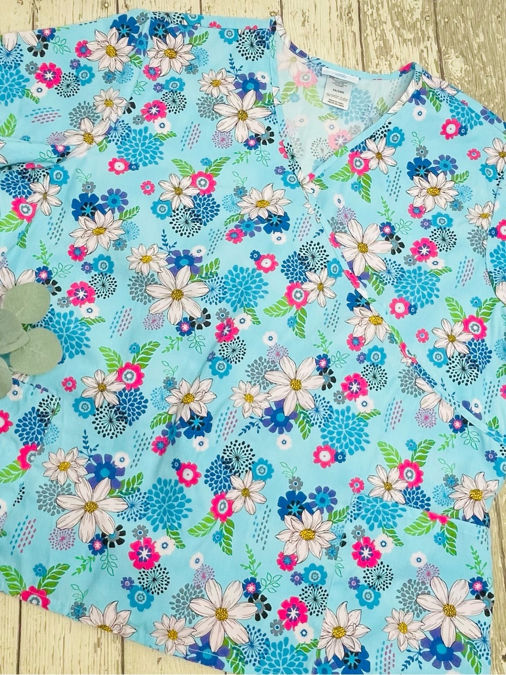 SB Scrubs Floral Short Sleeve Scrub Top